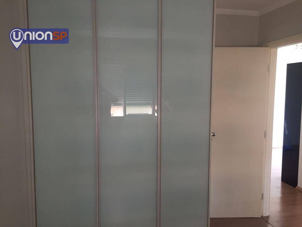 Apartamento à venda com 2 quartos, 62m² - Foto 5