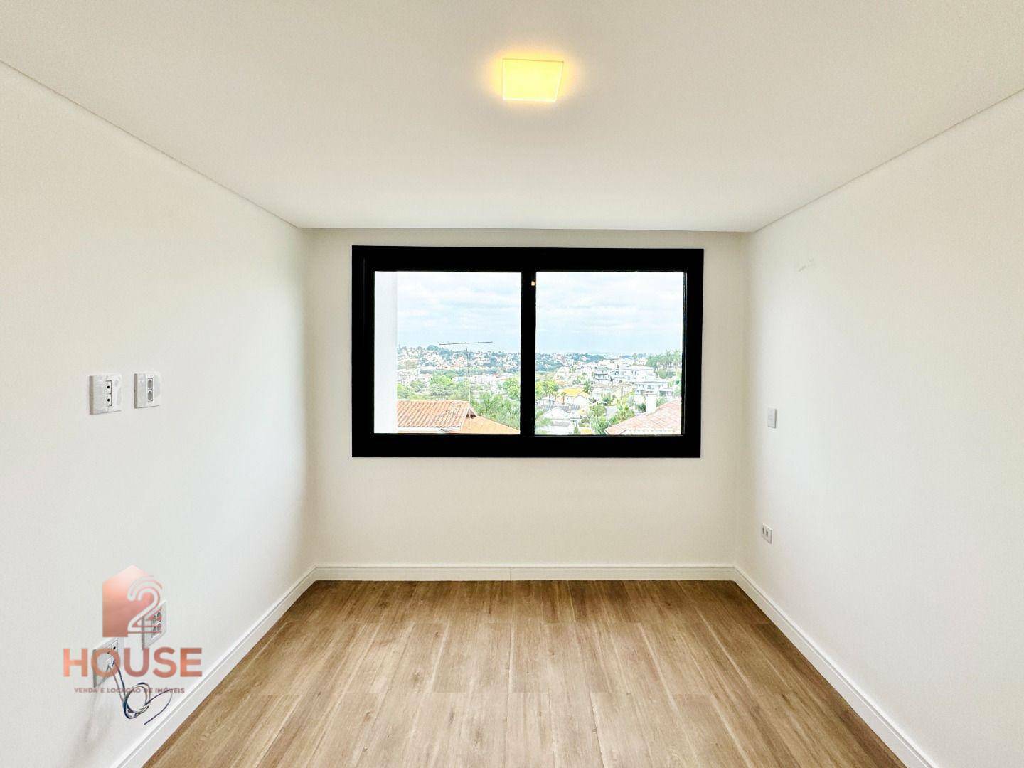 Casa de Condomínio à venda com 3 quartos, 300m² - Foto 36