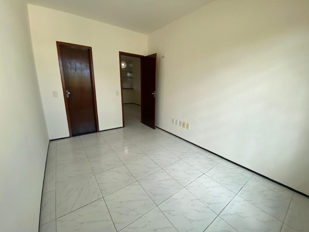 Casa para alugar com 2 quartos, 135m² - Foto 14