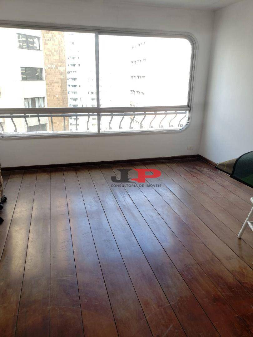 Apartamento à venda com 3 quartos, 115m² - Foto 1