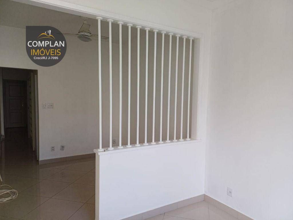 Apartamento à venda com 1 quarto, 38m² - Foto 4