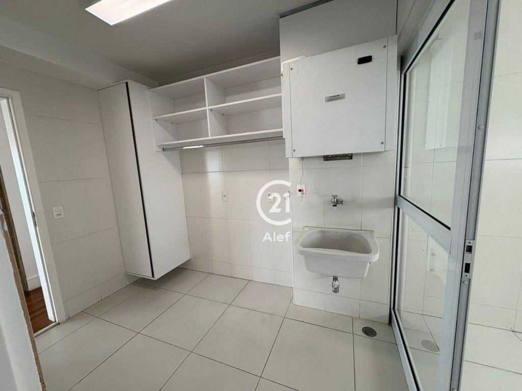 Apartamento à venda com 4 quartos, 241m² - Foto 16