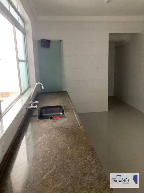 Sobrado à venda com 3 quartos, 175m² - Foto 5