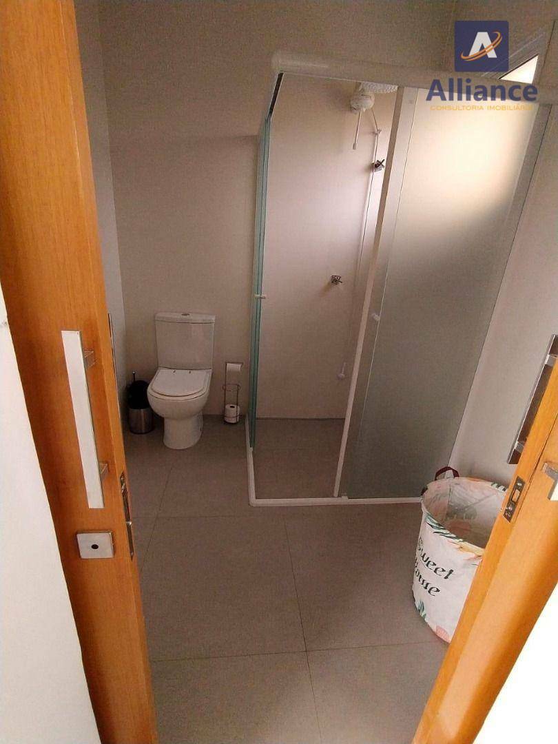 Casa de Condomínio à venda com 3 quartos, 487m² - Foto 2