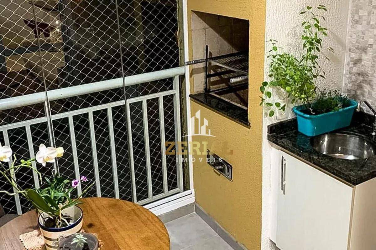 Apartamento à venda com 2 quartos, 67m² - Foto 3