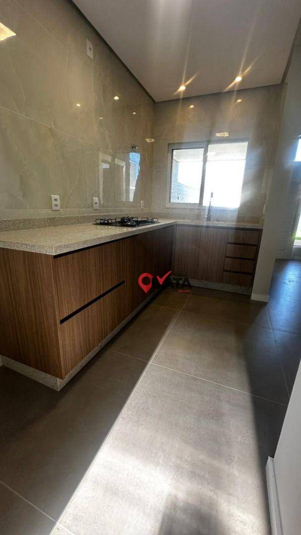 Casa à venda com 3 quartos, 90m² - Foto 11