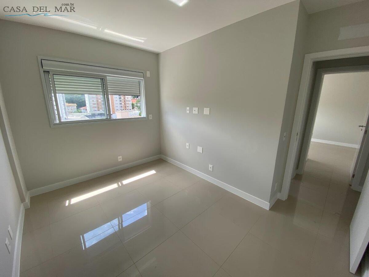 Apartamento à venda com 3 quartos, 95m² - Foto 16