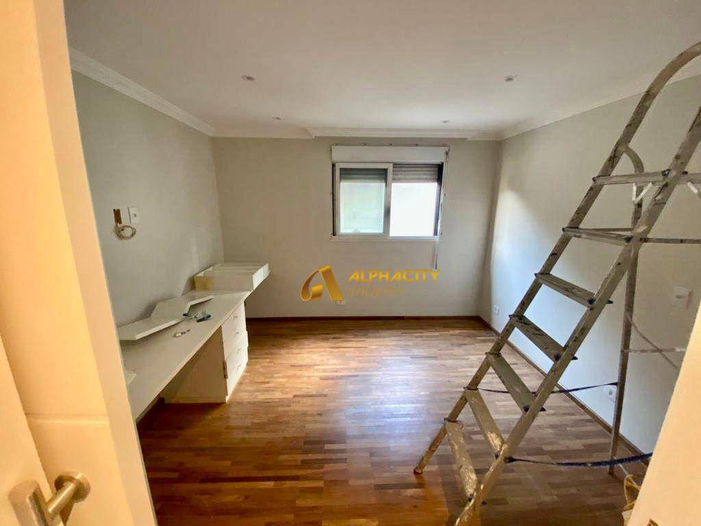 Casa de Condomínio à venda com 4 quartos, 400m² - Foto 26