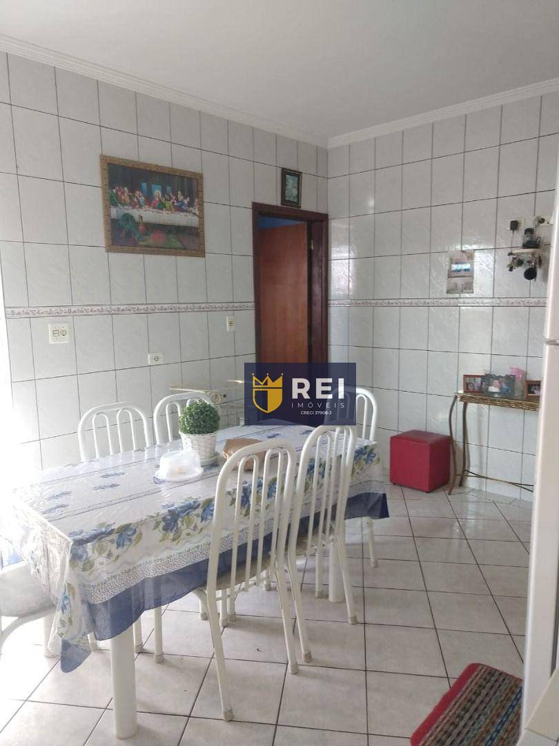 Casa à venda com 2 quartos, 104m² - Foto 10