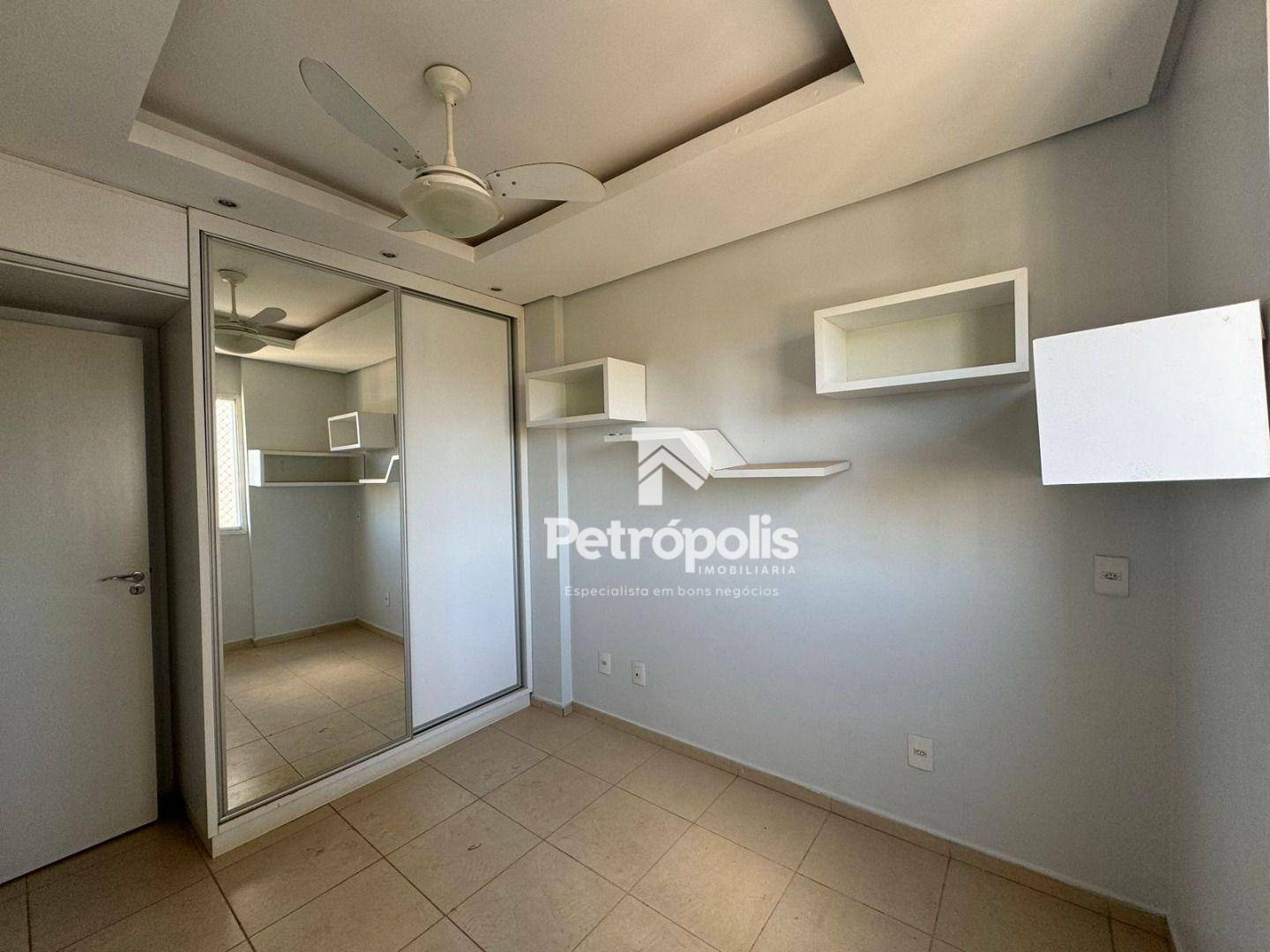 Apartamento à venda com 3 quartos, 105m² - Foto 11