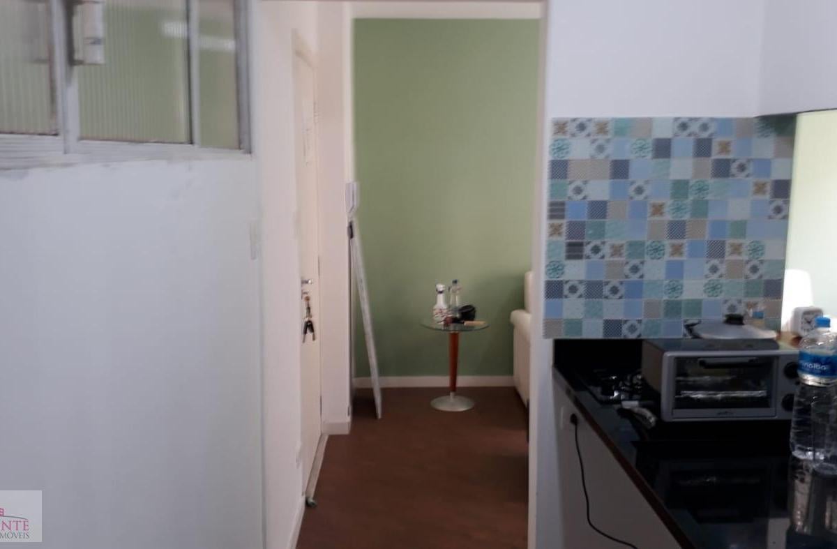 Apartamento à venda com 2 quartos, 45m² - Foto 10