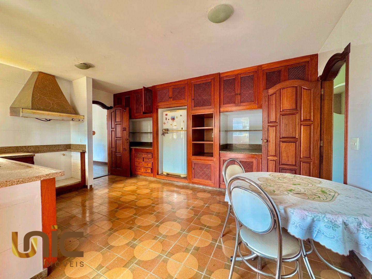 Casa à venda com 4 quartos, 500m² - Foto 21