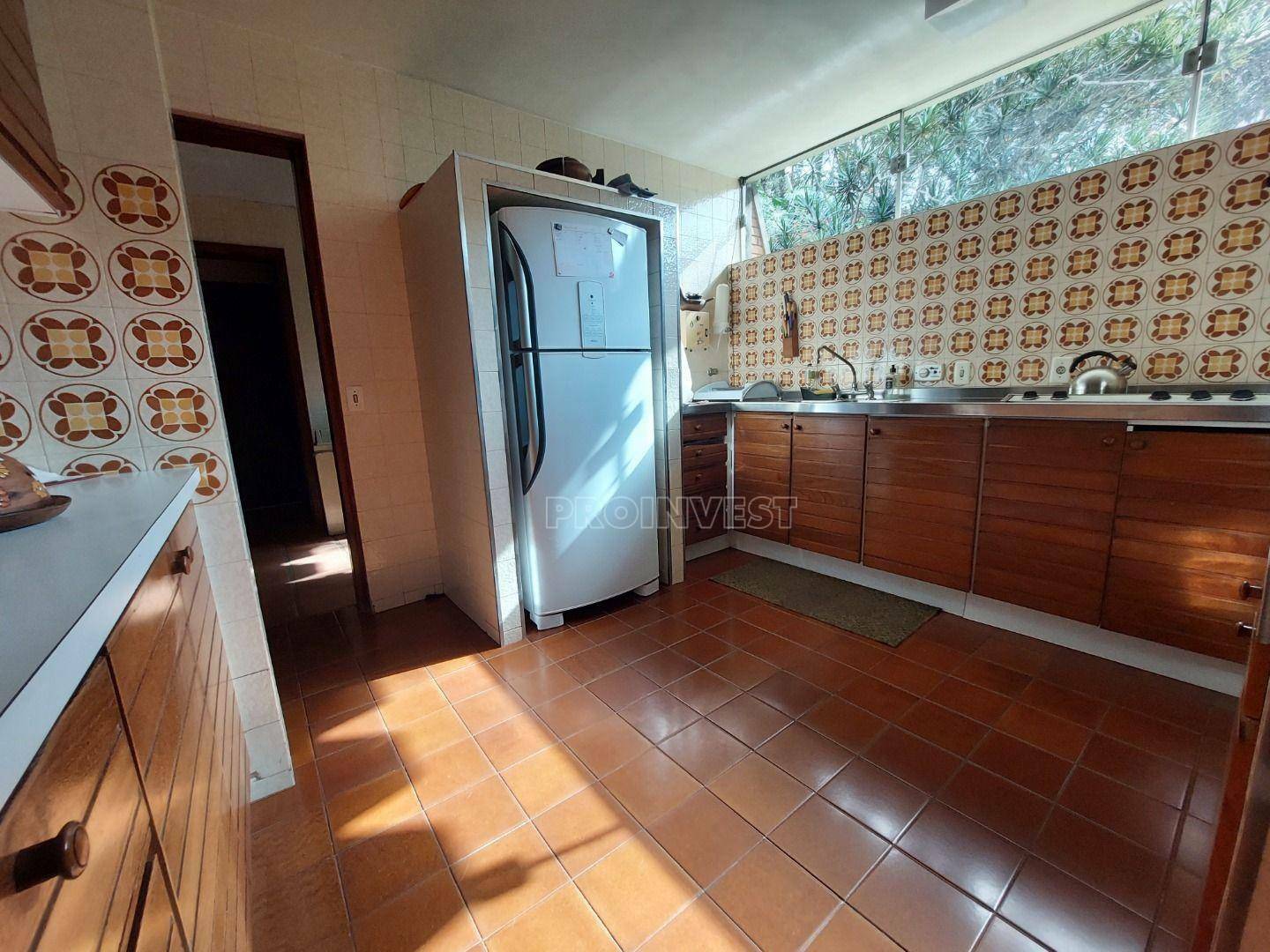 Casa de Condomínio à venda com 4 quartos, 397m² - Foto 10