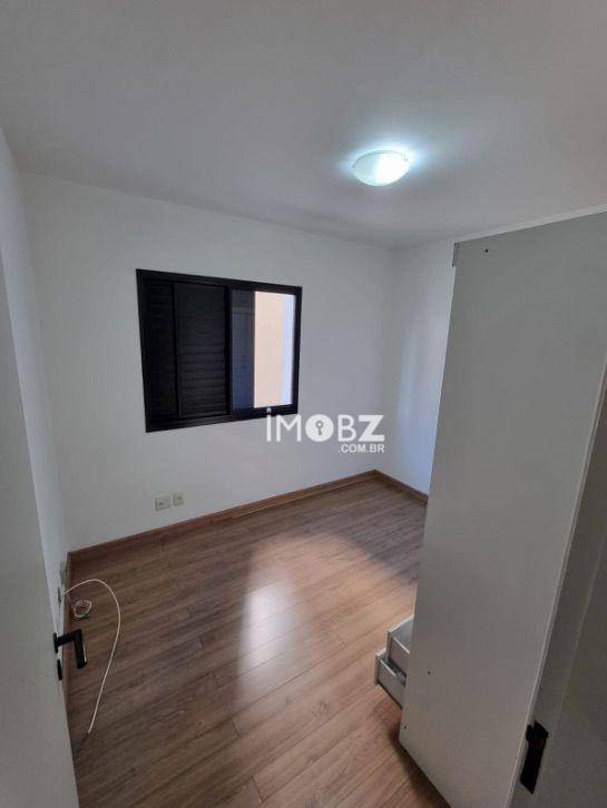 Apartamento à venda com 3 quartos, 91m² - Foto 11