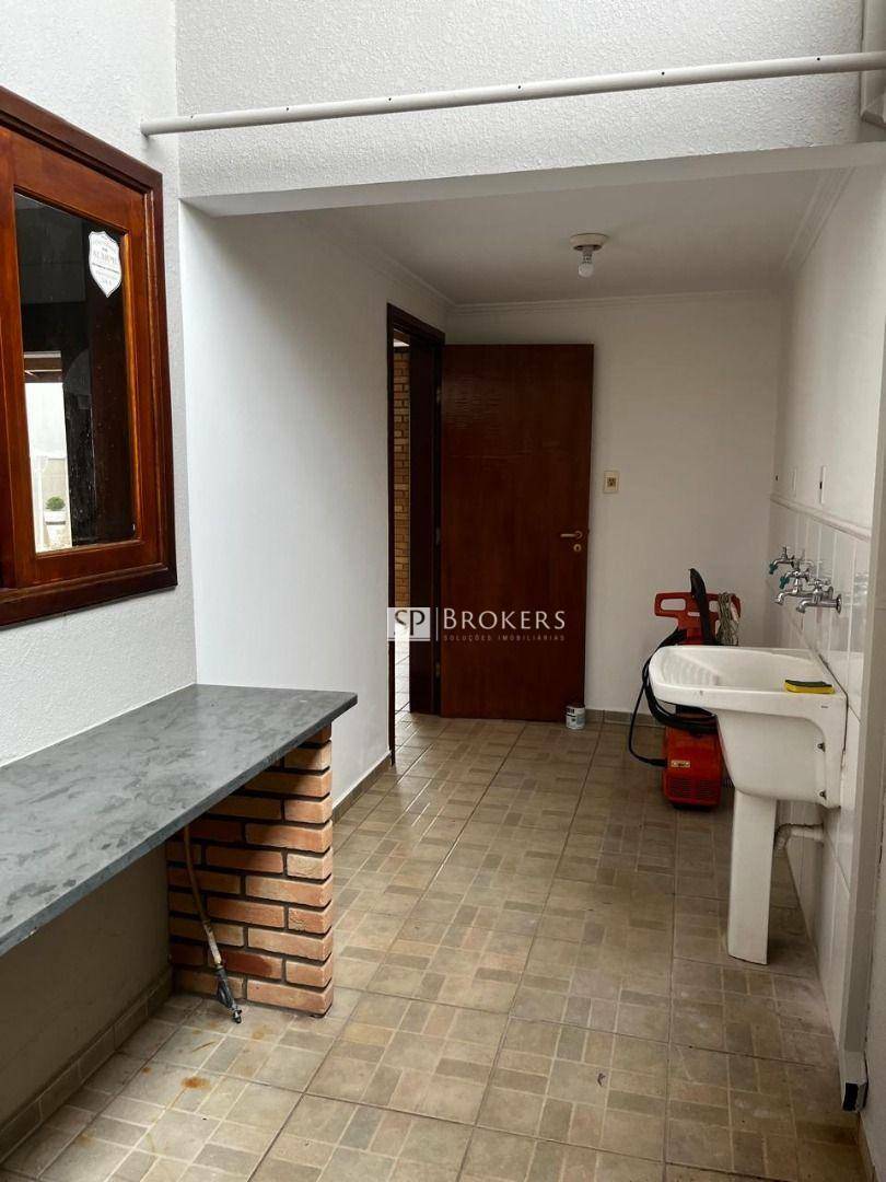 Casa à venda com 4 quartos, 294m² - Foto 64