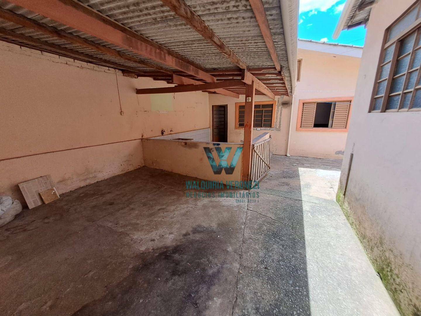 Casa à venda com 2 quartos, 84m² - Foto 9