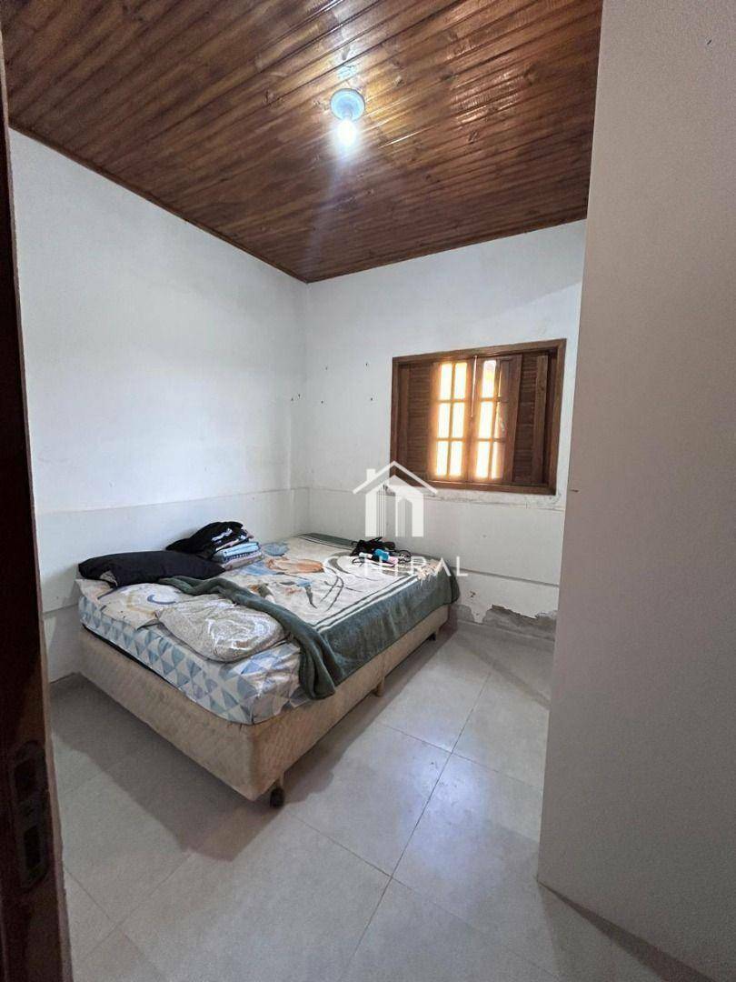 Chácara à venda com 4 quartos, 140m² - Foto 13