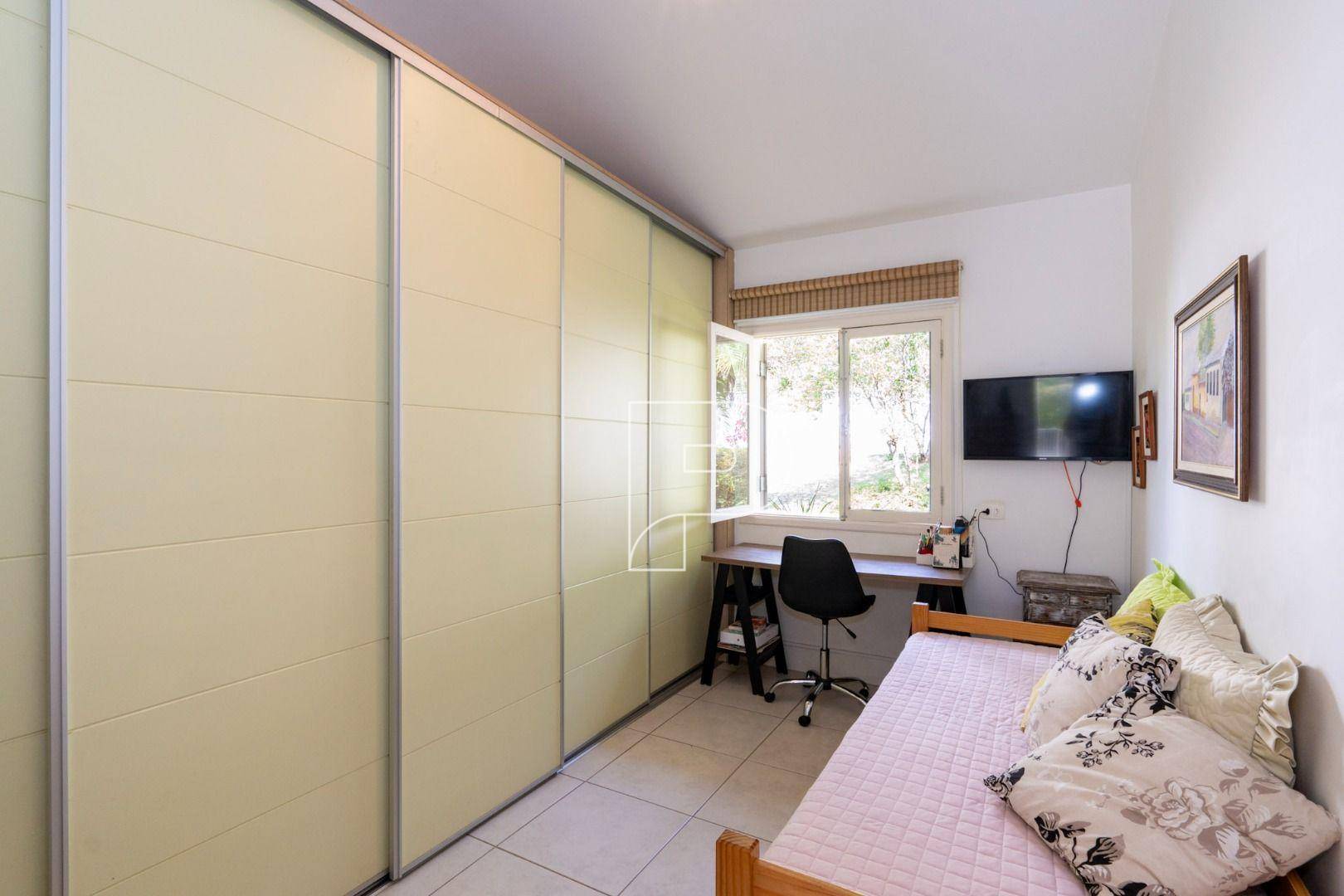 Casa de Condomínio à venda com 4 quartos, 186m² - Foto 37