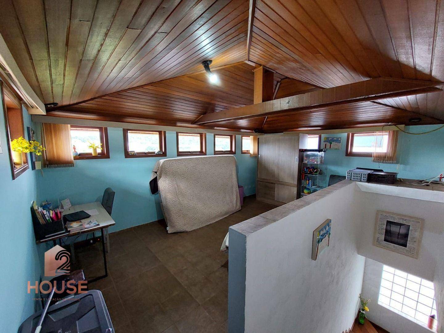 Casa de Condomínio à venda com 3 quartos, 315m² - Foto 13