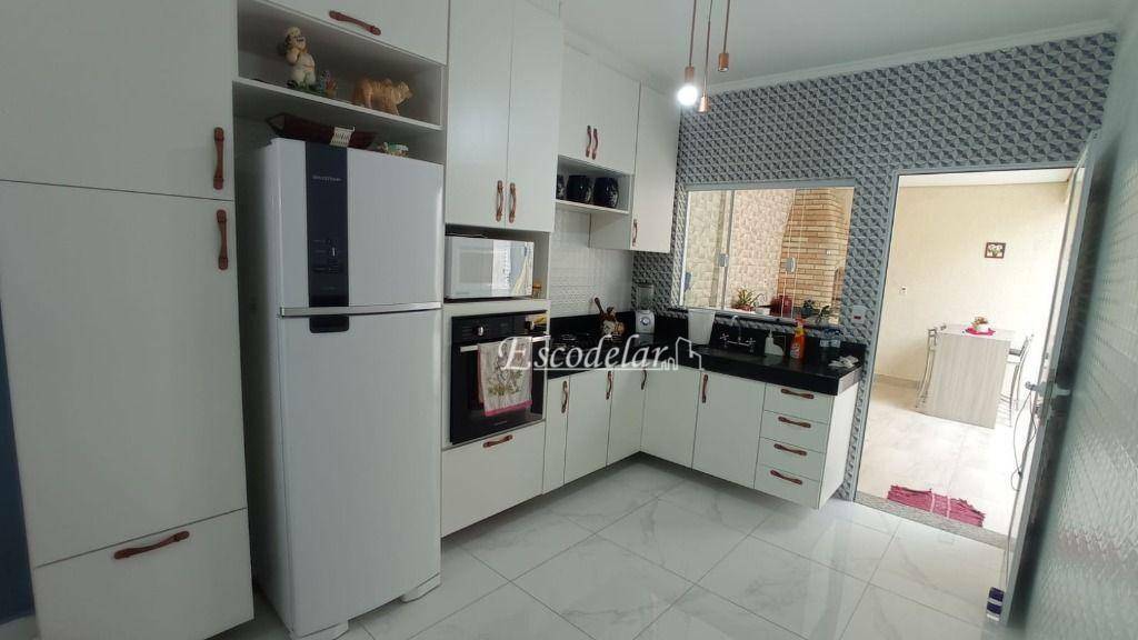 Casa à venda com 3 quartos, 225m² - Foto 10