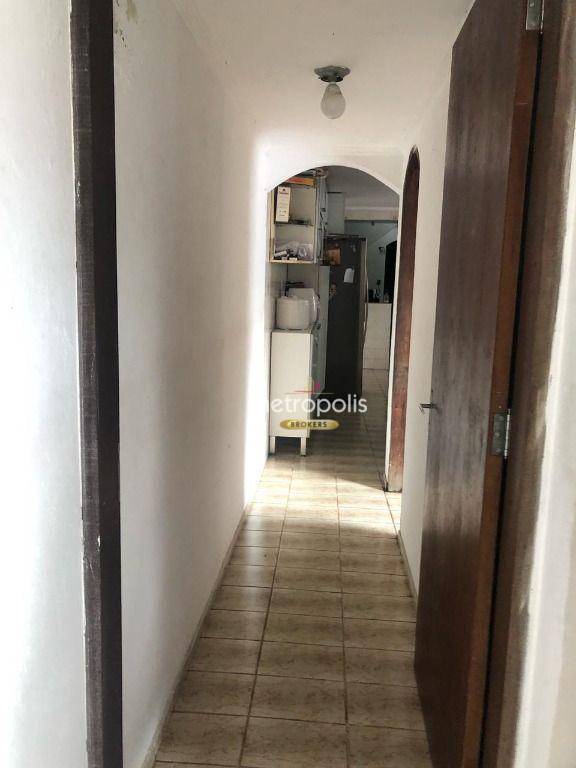 Sobrado à venda com 4 quartos, 200m² - Foto 9