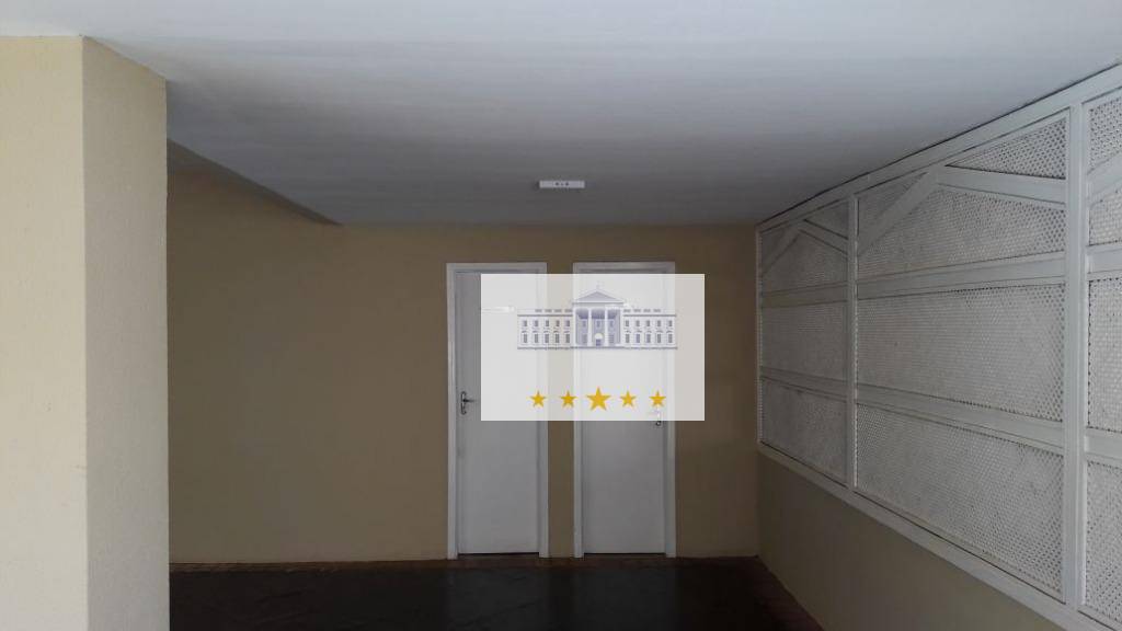 Apartamento à venda com 3 quartos, 80m² - Foto 10