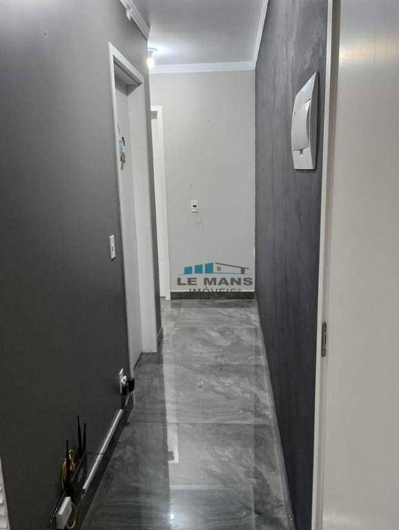 Apartamento à venda com 2 quartos, 55m² - Foto 3