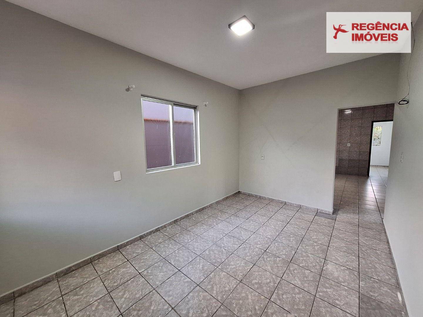 Casa à venda com 3 quartos, 100m² - Foto 37