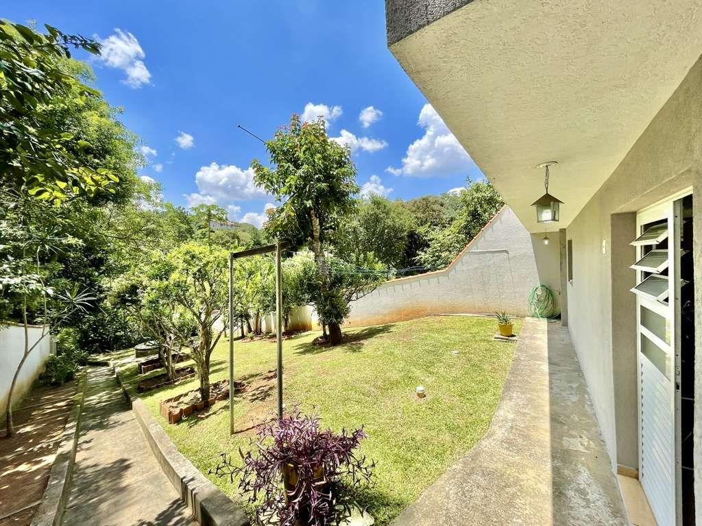 Casa à venda com 3 quartos, 215m² - Foto 29