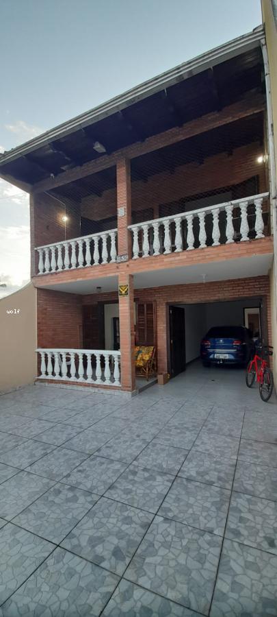 Sobrado para alugar com 4 quartos, 220m² - Foto 1