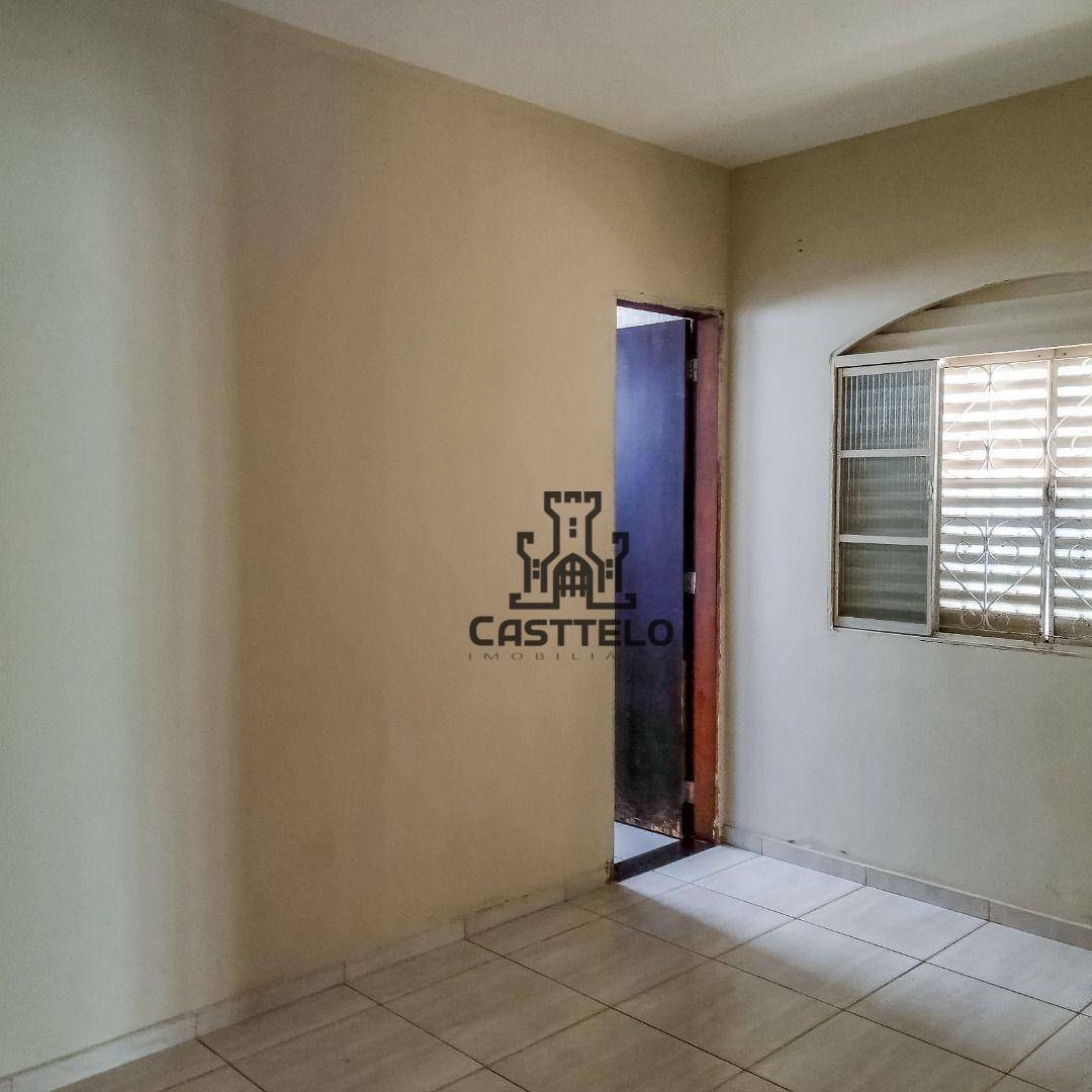 Casa à venda com 3 quartos, 115m² - Foto 15