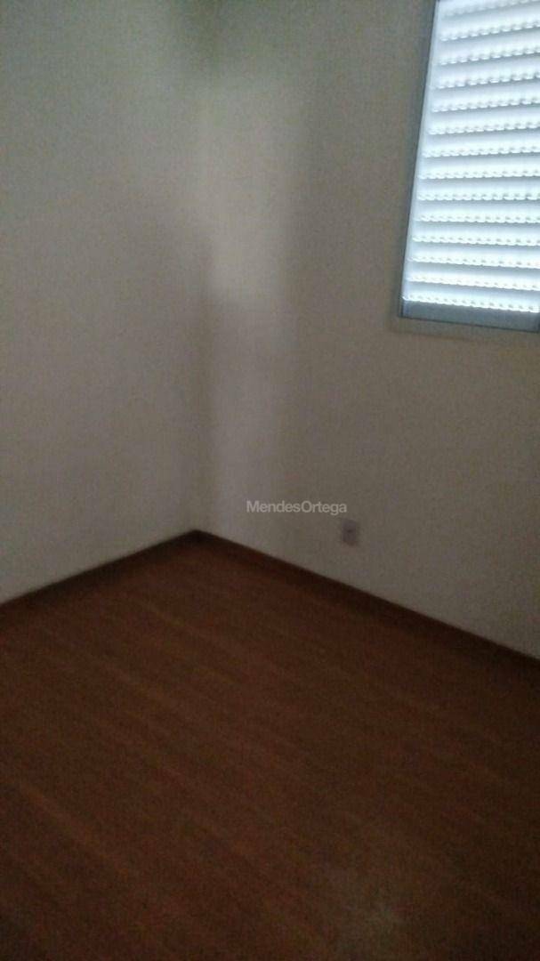 Apartamento para alugar com 2 quartos, 47m² - Foto 10