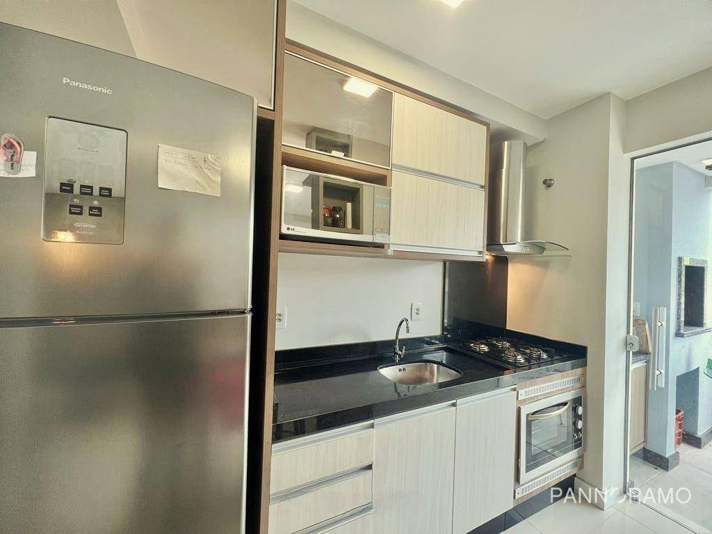 Apartamento à venda com 2 quartos, 85m² - Foto 6