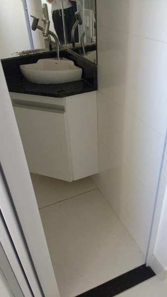 Apartamento à venda com 3 quartos, 76m² - Foto 13