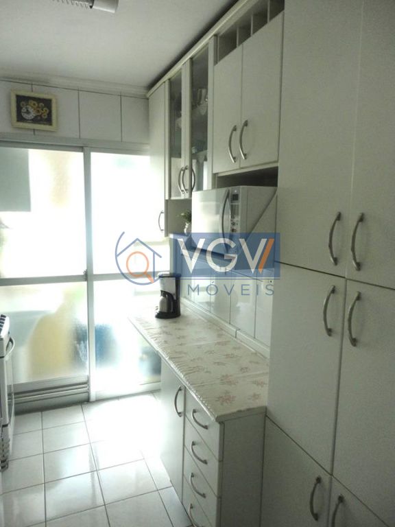 Apartamento à venda com 2 quartos, 90m² - Foto 5