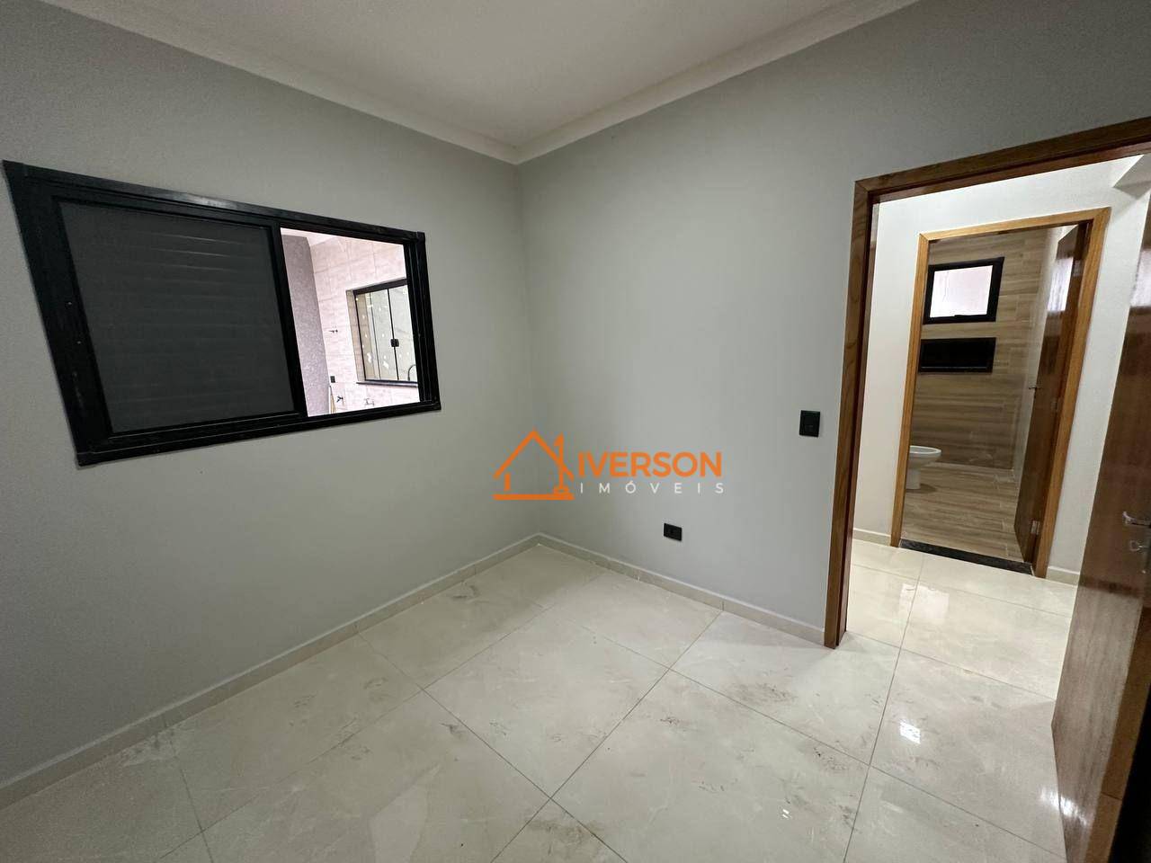 Casa à venda com 3 quartos, 100m² - Foto 15