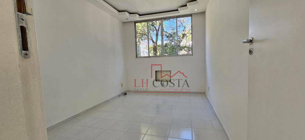 Apartamento à venda com 2 quartos, 65m² - Foto 7