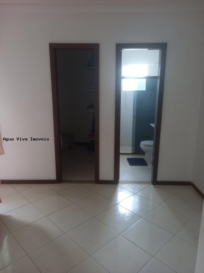 Casa à venda com 3 quartos, 310m² - Foto 29