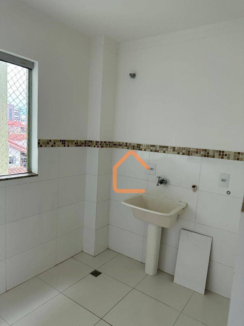 Apartamento à venda com 3 quartos, 110m² - Foto 9