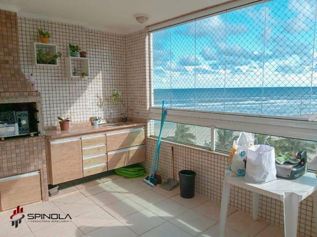 Apartamento à venda com 3 quartos, 134m² - Foto 1