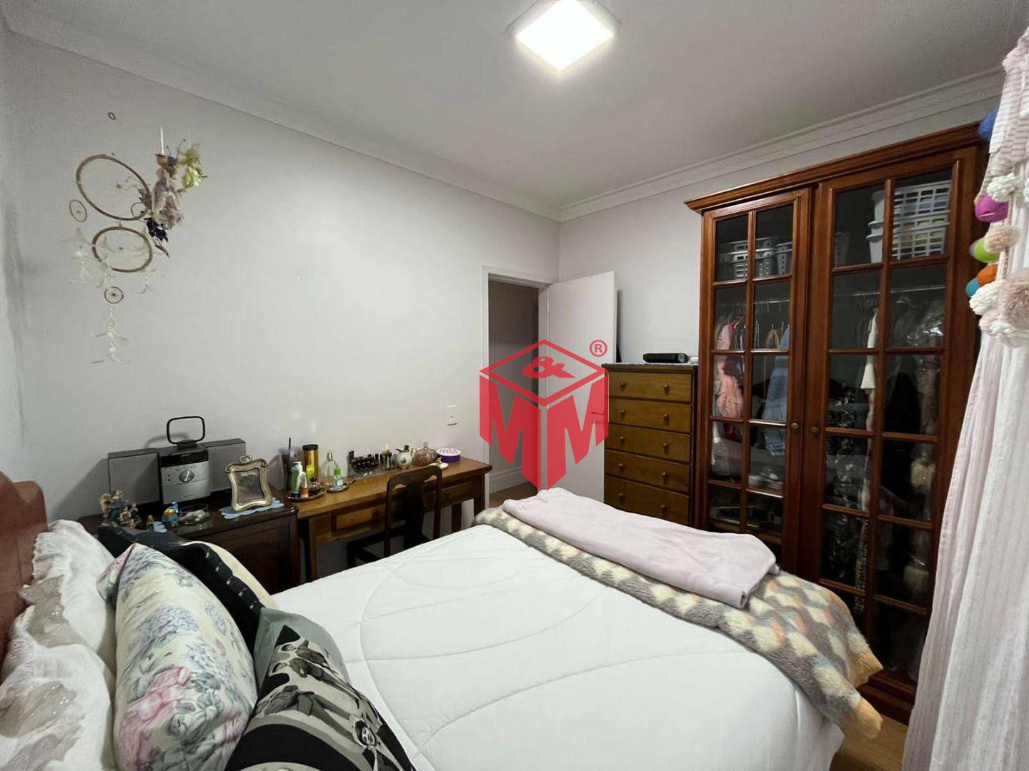 Apartamento à venda com 3 quartos, 85m² - Foto 20