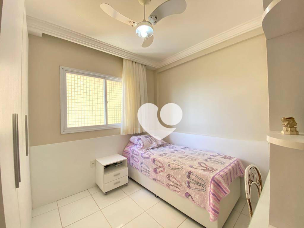 Apartamento à venda com 3 quartos, 91m² - Foto 8