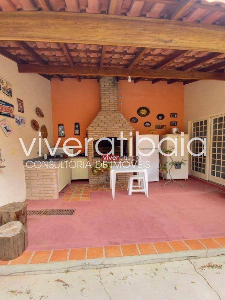 Casa à venda com 3 quartos, 228m² - Foto 47