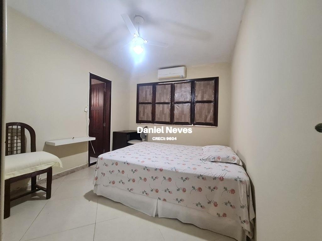 Casa à venda com 4 quartos, 300m² - Foto 21