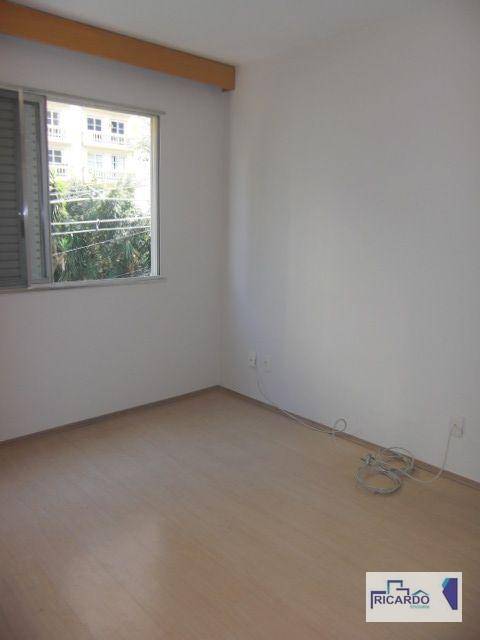 Apartamento à venda com 2 quartos, 78m² - Foto 33