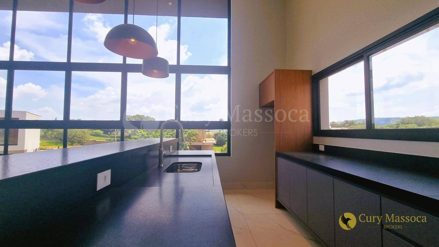 Casa de Condomínio à venda com 3 quartos, 301m² - Foto 17