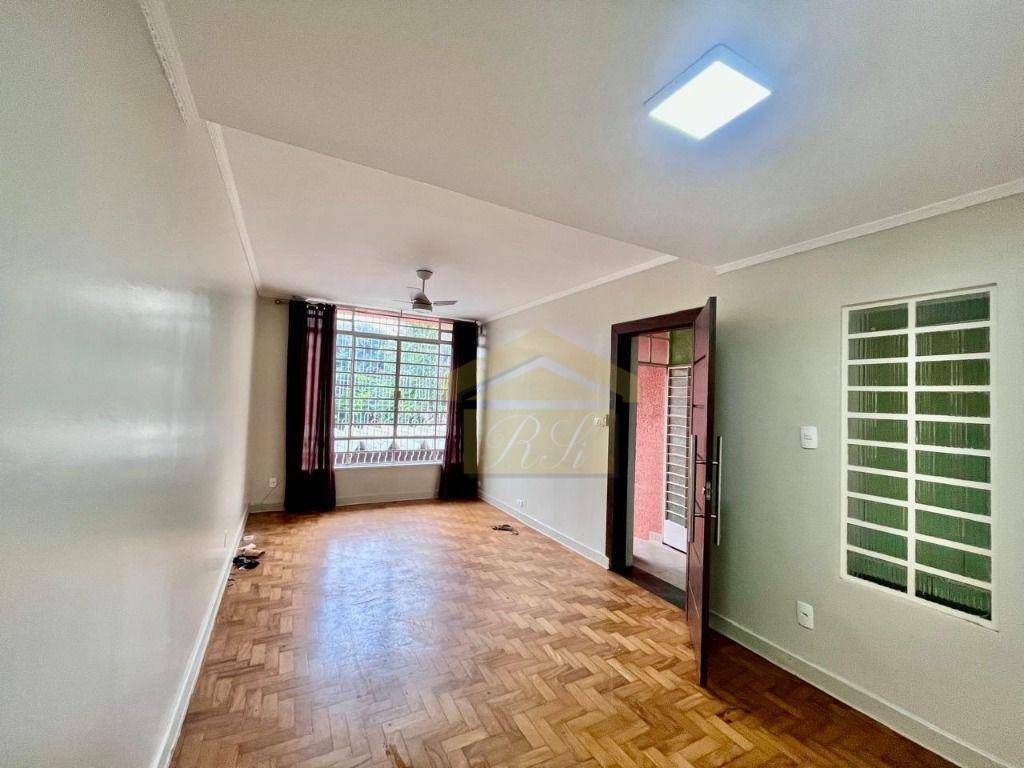 Sobrado para alugar com 3 quartos, 200m² - Foto 1