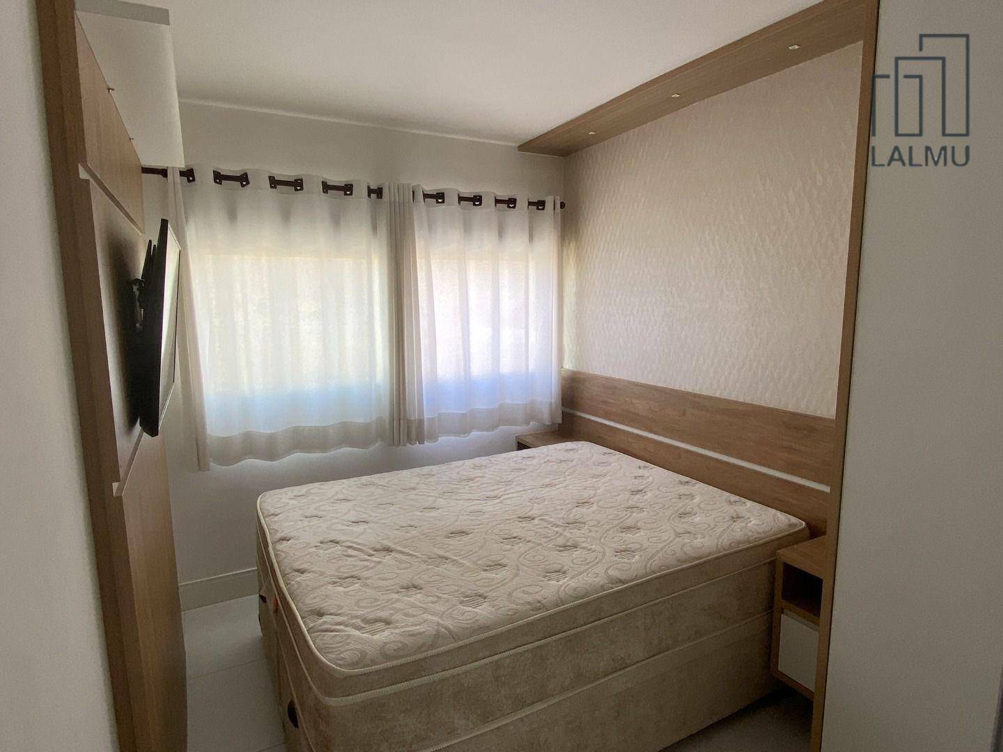 Apartamento para alugar com 2 quartos, 53m² - Foto 21