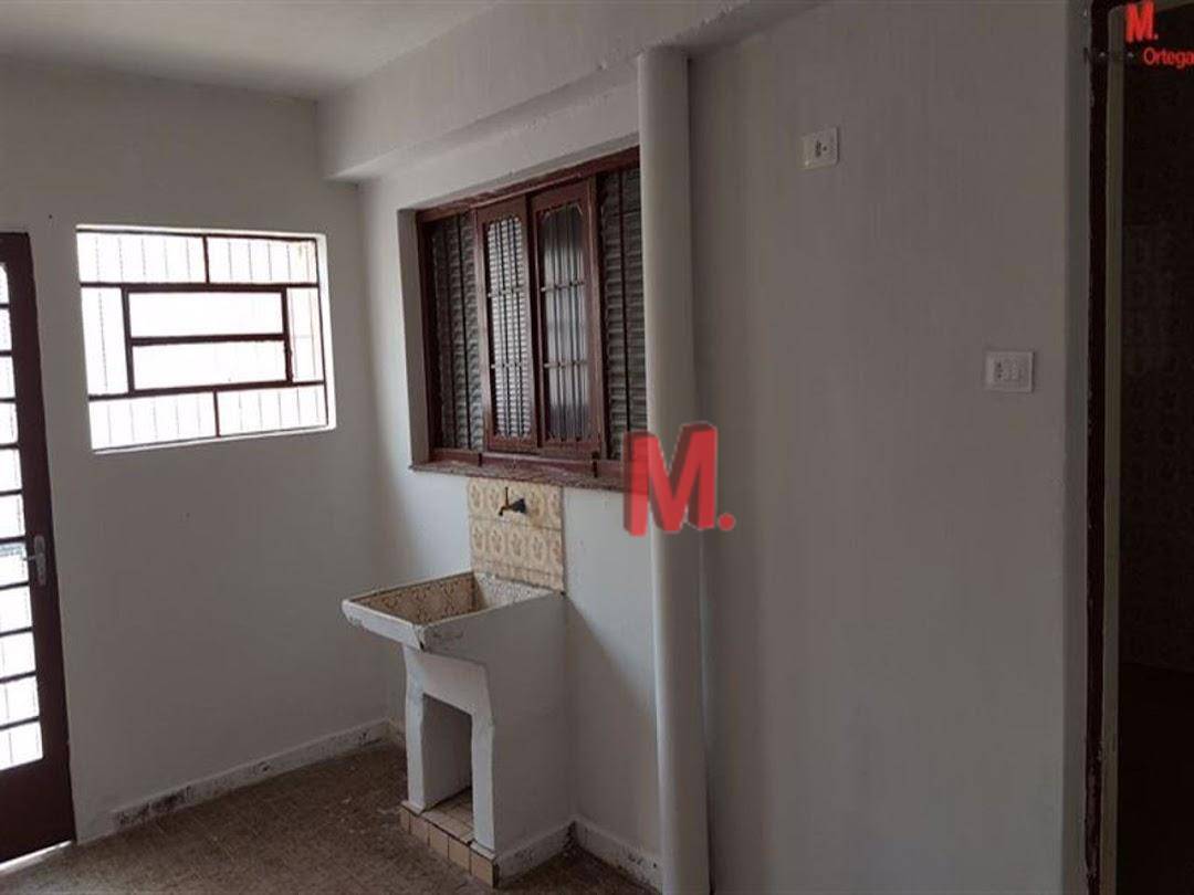 Casa à venda com 3 quartos, 108m² - Foto 10