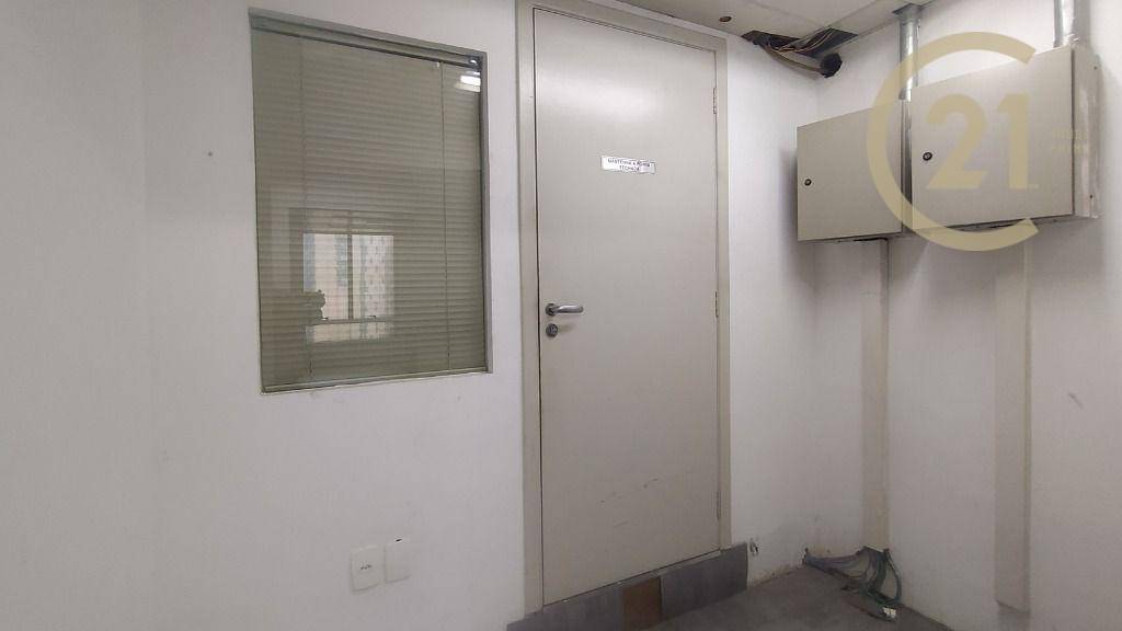 Conjunto Comercial-Sala para alugar, 332m² - Foto 30